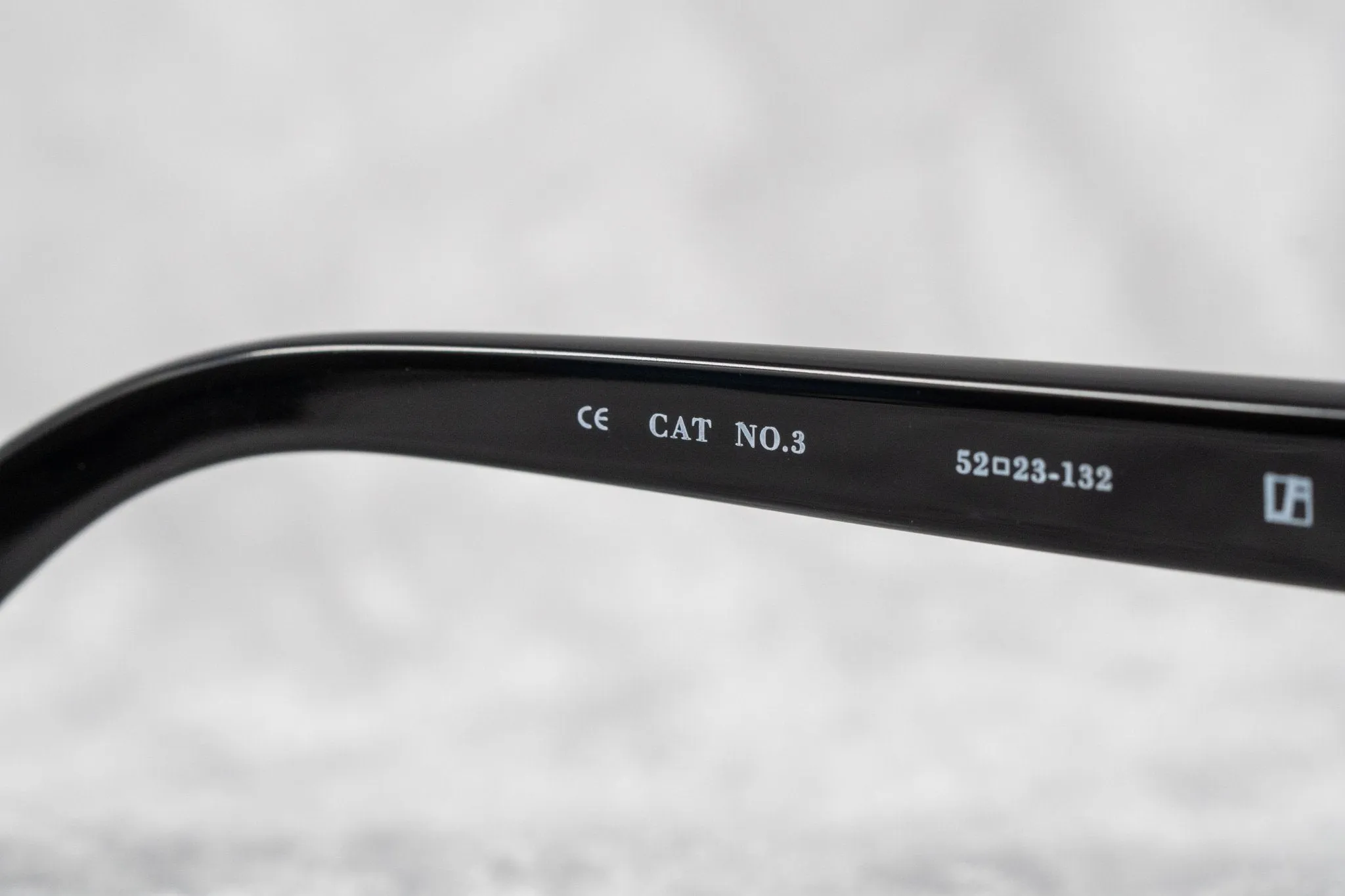 Ann Demeulemeester Ladies Sunglasses Oval Black and Grey AD8C1SUN