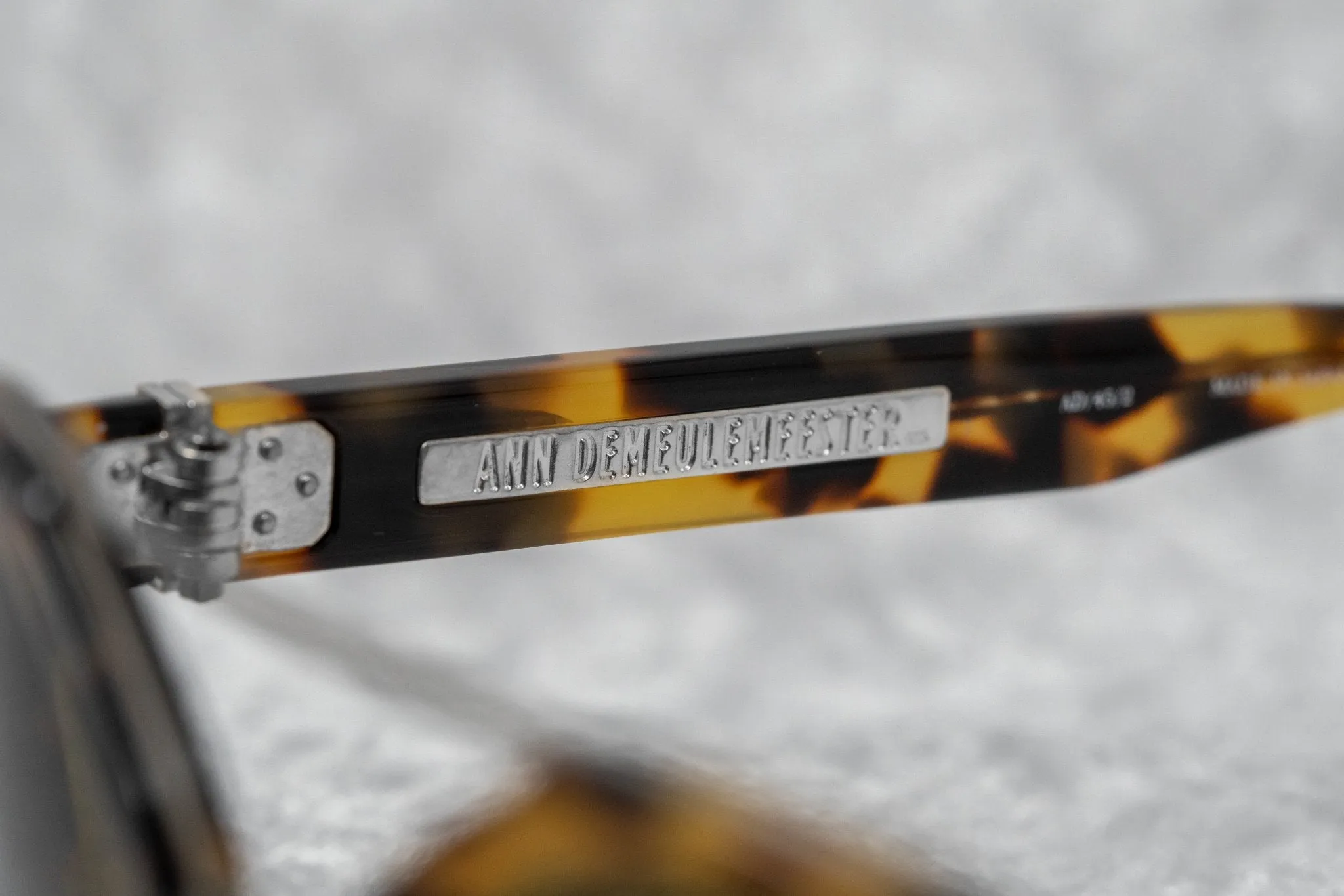 Ann Demeulemeester Sunglasses Round Tortoise Shell Titanium with Brown AD45C2SUN