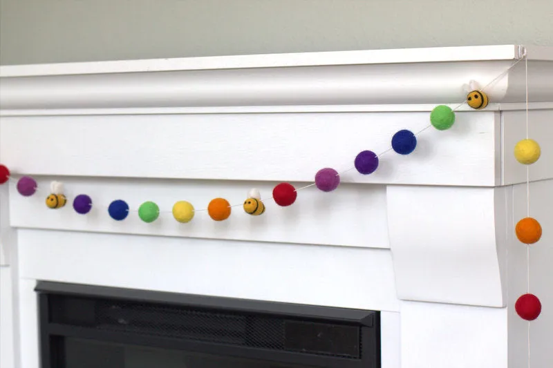 Bumble Bee Felt Garland- Rainbow