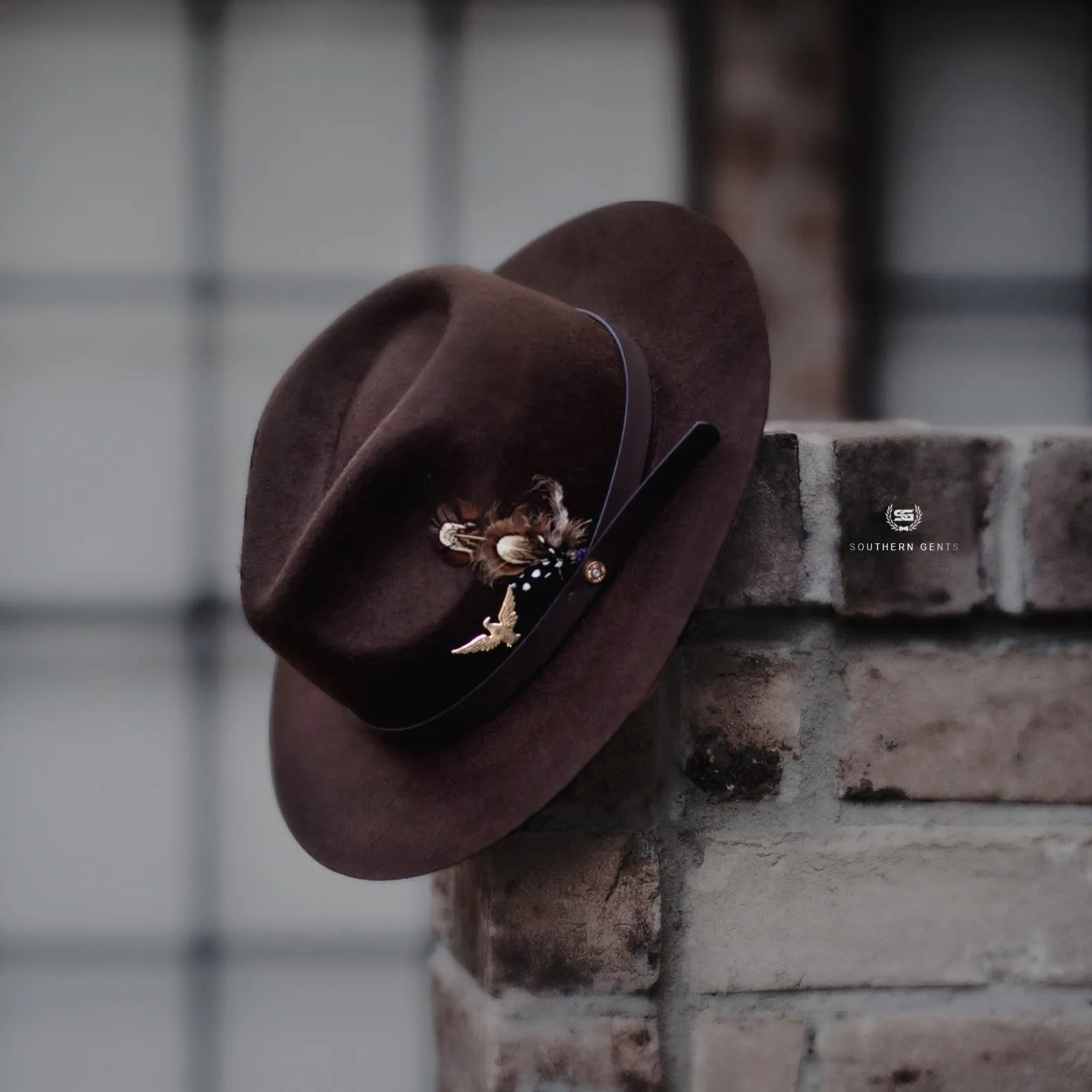 Dapper Men's Felt Fedora Hat–Dark Olive