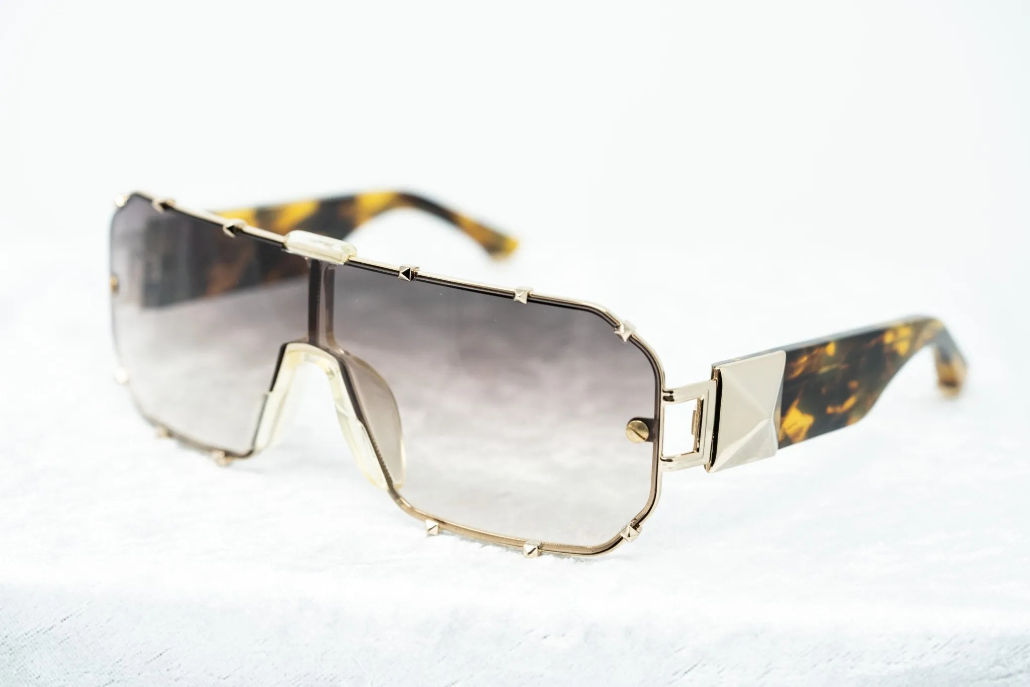 Giles Deacon Sunglasses Shield Tortoise Shell and Brown
