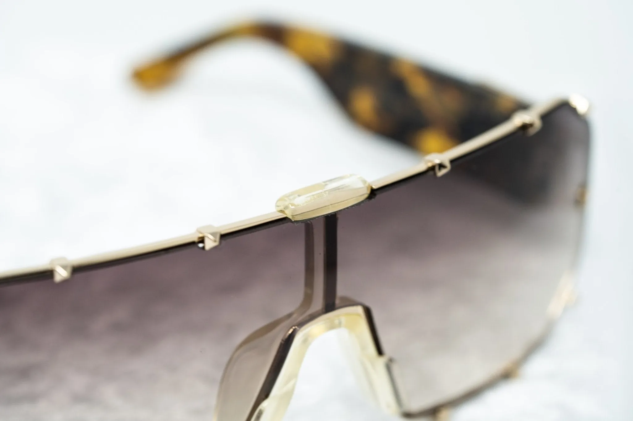 Giles Deacon Sunglasses Shield Tortoise Shell and Brown