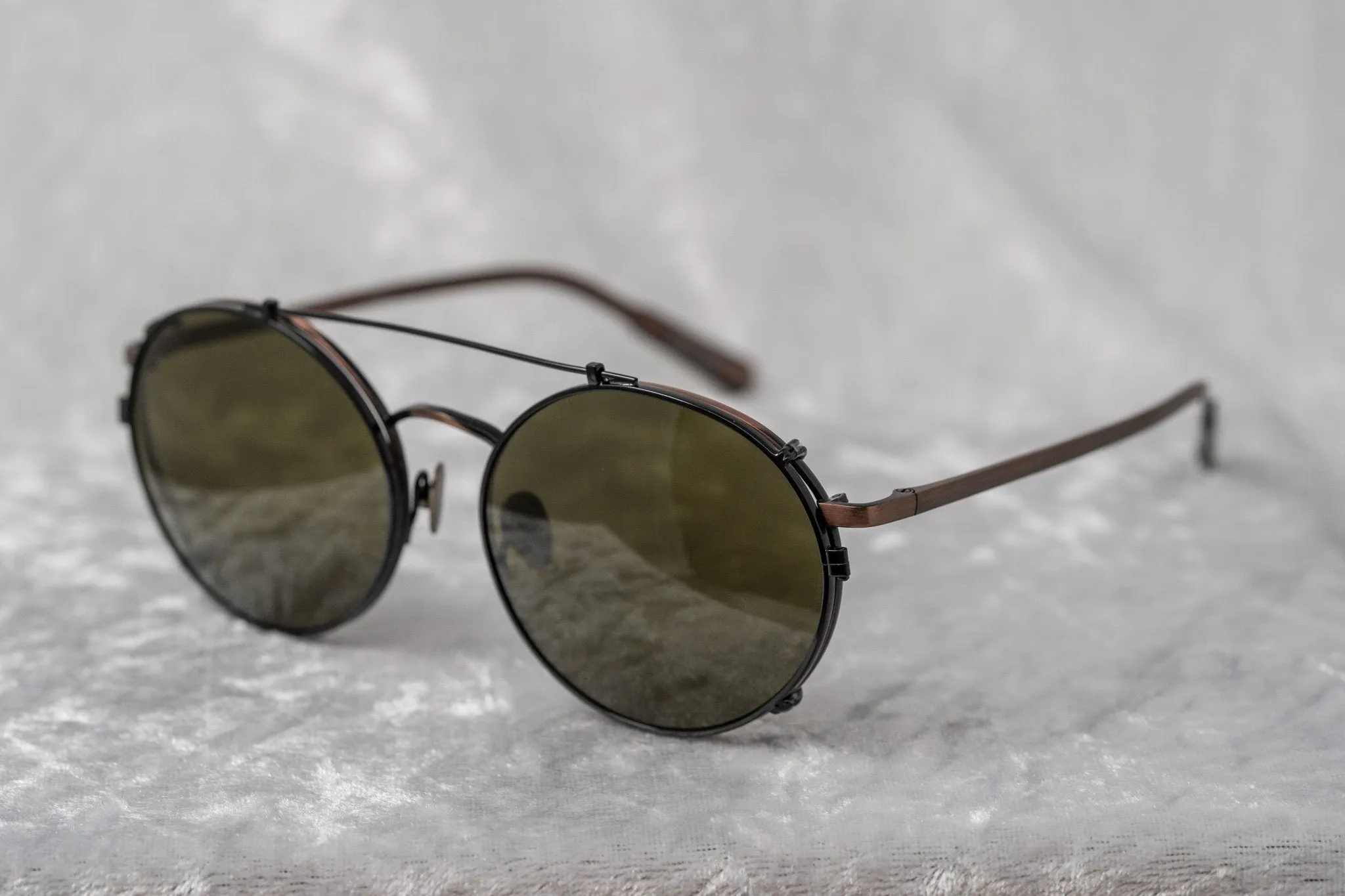 Kris Van Assche Sunglasses Round Black and Grey KVA70C1SUN