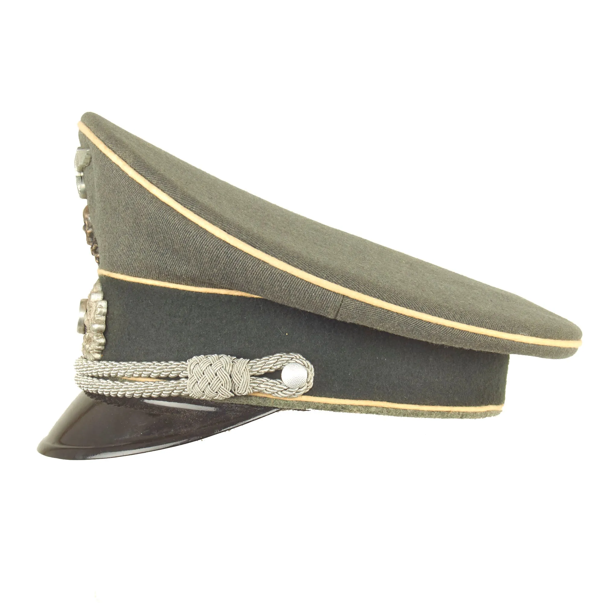 Original German WWII 17th Infantry Regiment Officers Schirmmütze Visor Cap by Peküro with Braunschweig Skull Traditions Badge