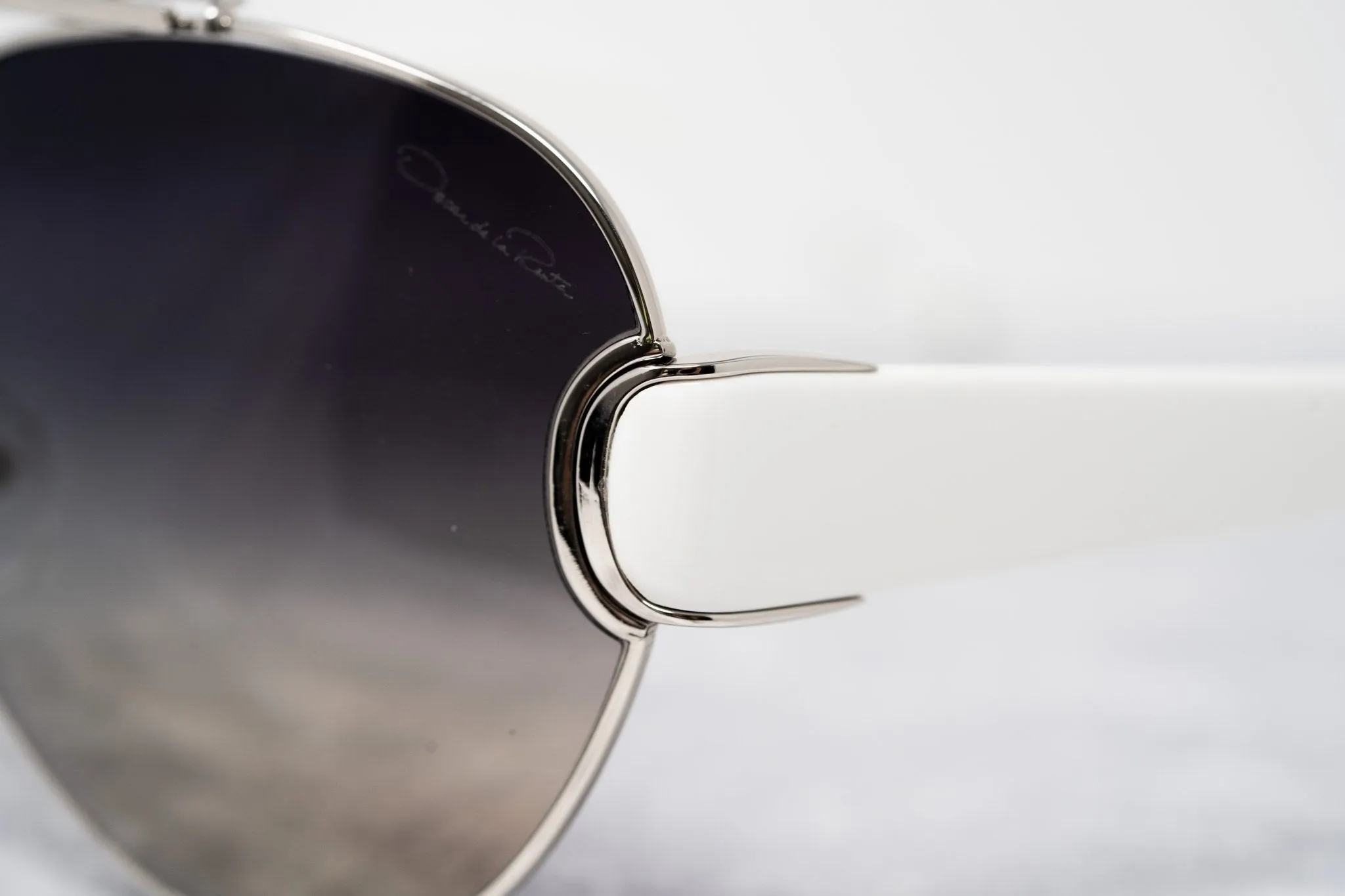 Oscar De La Renta Sunglasses Oversized Silver and Dark Grey